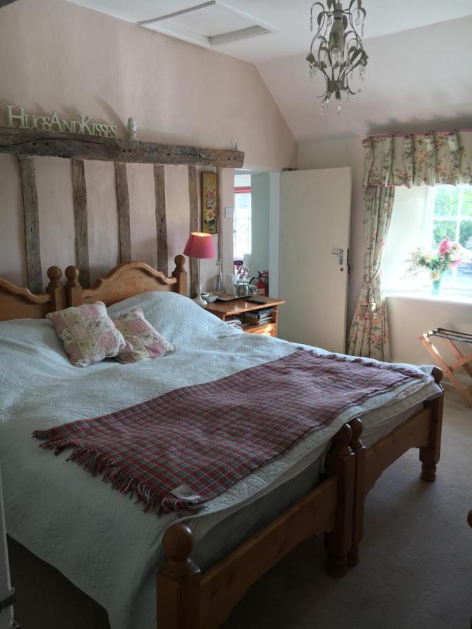 Higher Biddacott Farm Chittlehampton Екстер'єр фото
